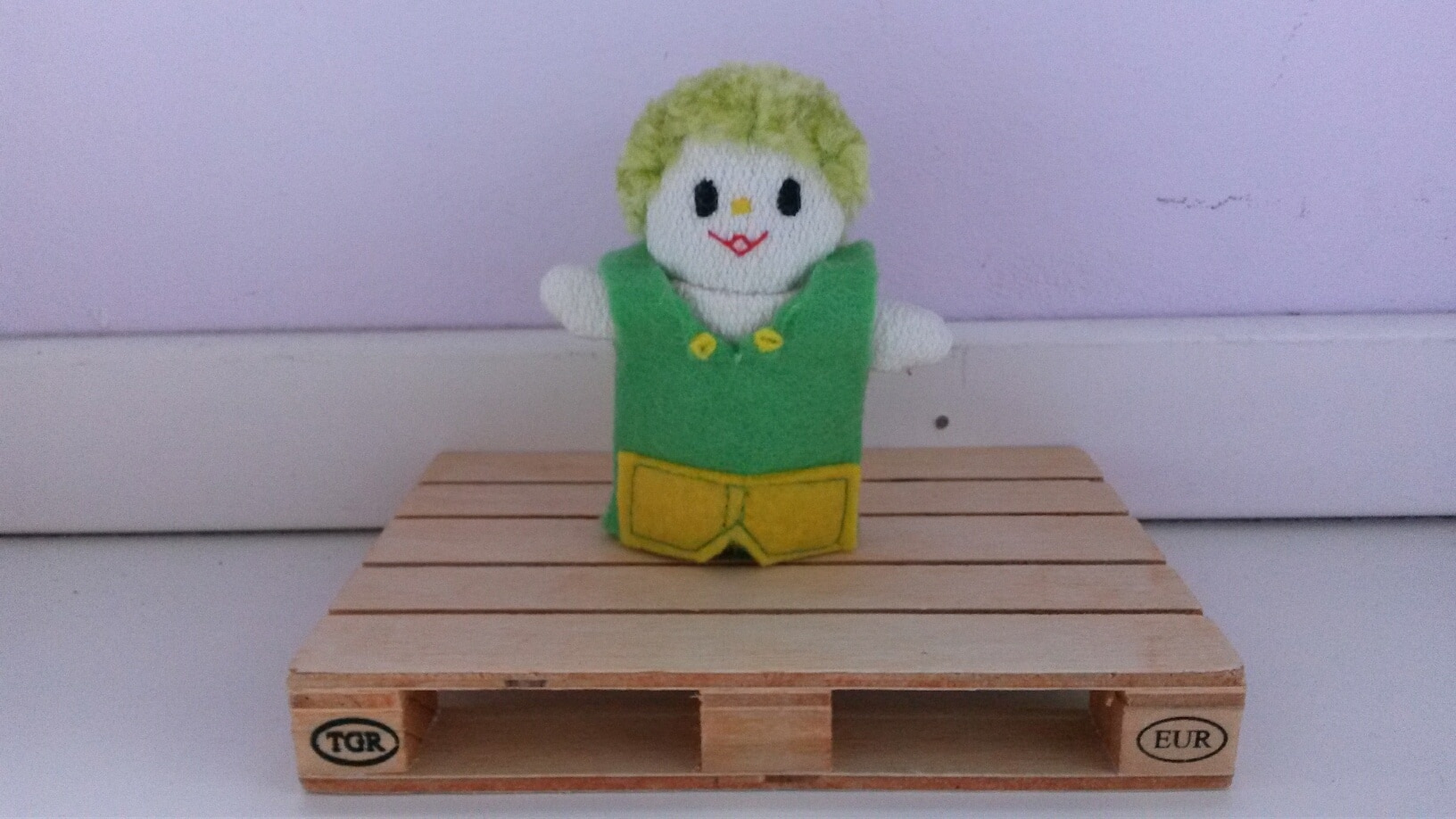 muñeco pepín Menta Hierbabuena para dedo - Mundo Carolinas